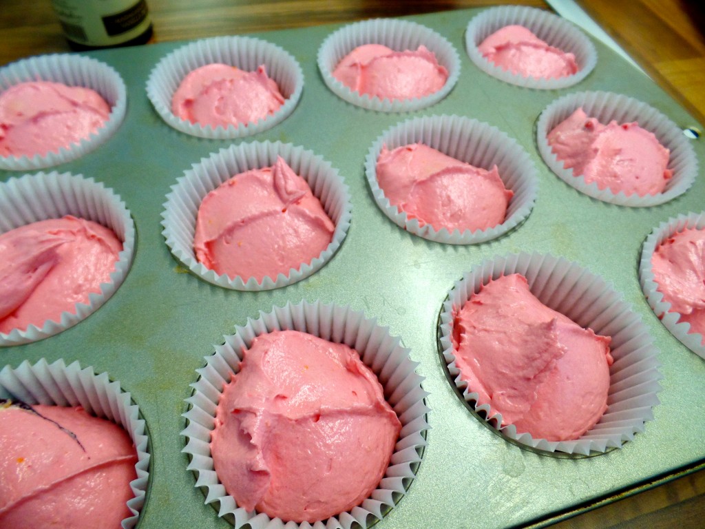 Why Do My Cupcake Cases Peel Away? Cupcake Troubleshooting She Who Bakes